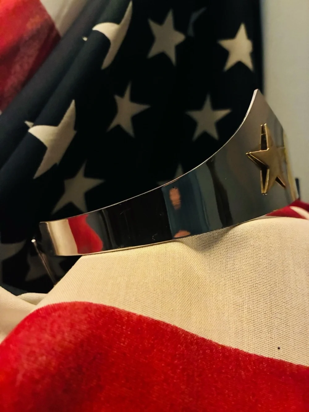 DC Comics Wonder Woman’s Deluxe Tiara Steel Costume Accessory - Picture 10 of 13